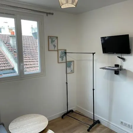 Appartamento Pied A Terre A Parigi